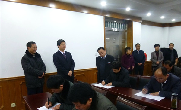 孙勇刘博夫等区四大班子领导巡视干部任前廉政法规考试工作