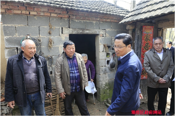 张建军到灰古镇和桃沟乡调研扶贫工作_宿州市人民政府